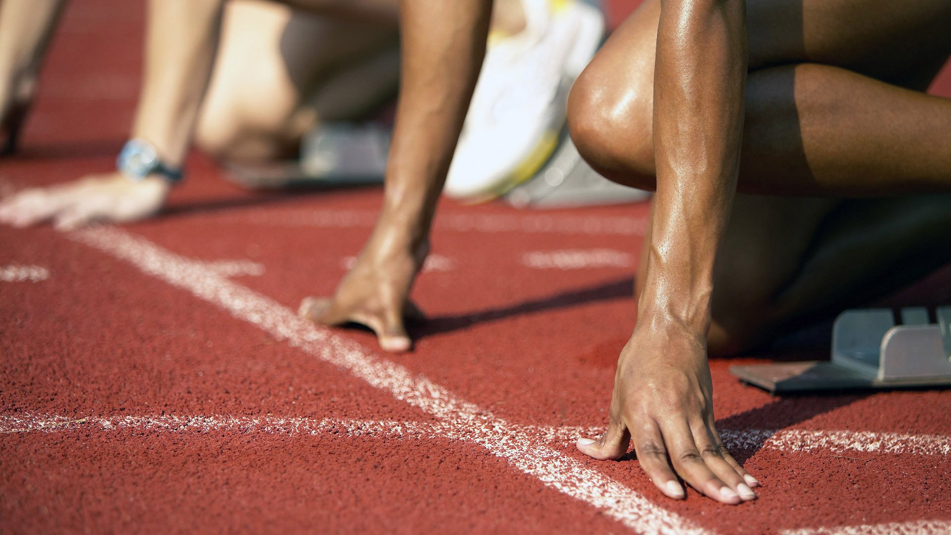 凯琳·科贝特赛后感谢教练团队支持,凯洛琳贝塞特