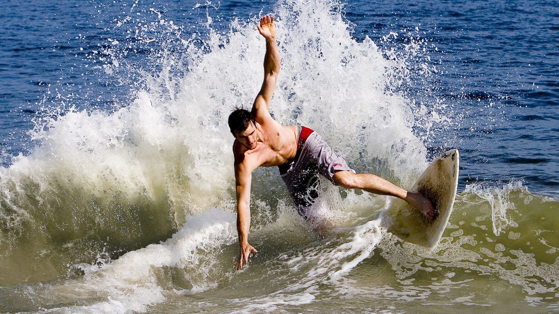 爱游戏真人体育娱乐-体育新闻中心发布全球体育界重大事件回顾专辑，世界十大体育事件